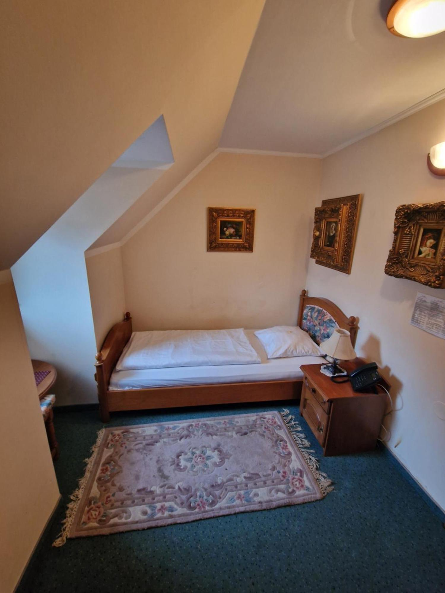 Hotel Razgorsek فيلينيه المظهر الخارجي الصورة